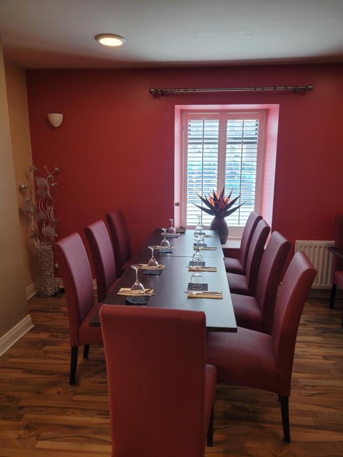O'Connors Bar Restaurant And Guesthouse Dromore  Exterior photo